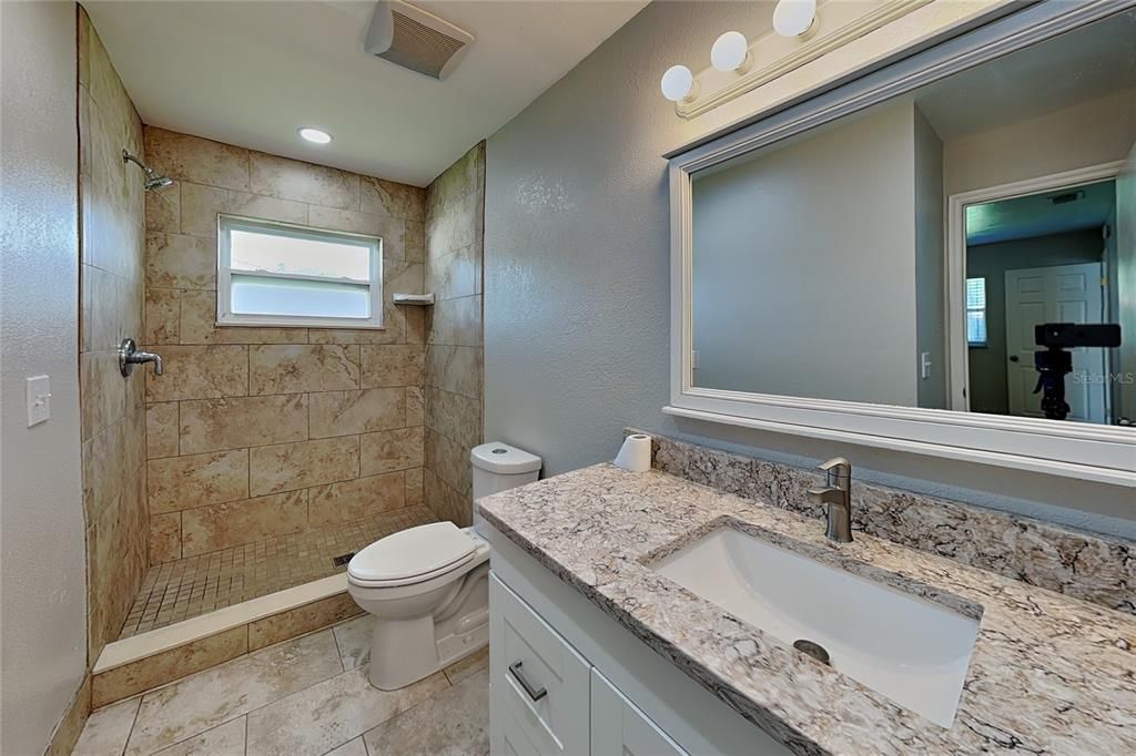 В аренду: $2,499 (4 спален, 2 ванн, 1625 Квадратных фут)