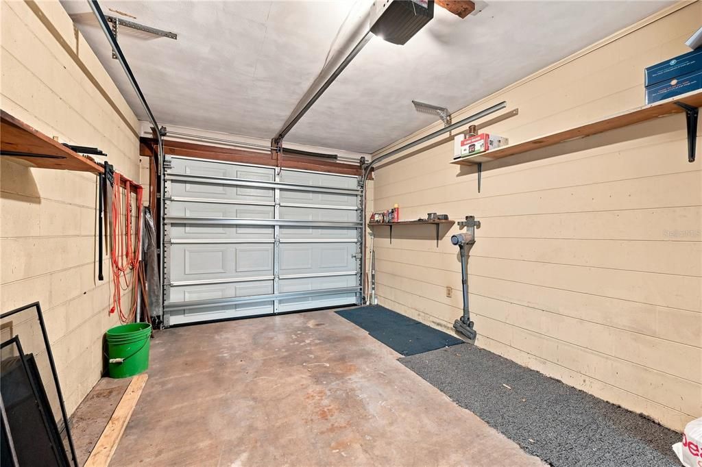 For Sale: $350,000 (3 beds, 2 baths, 1334 Square Feet)