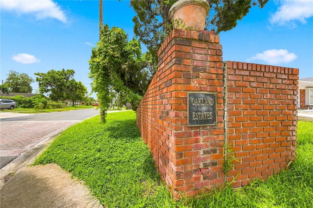 For Sale: $350,000 (3 beds, 2 baths, 1334 Square Feet)