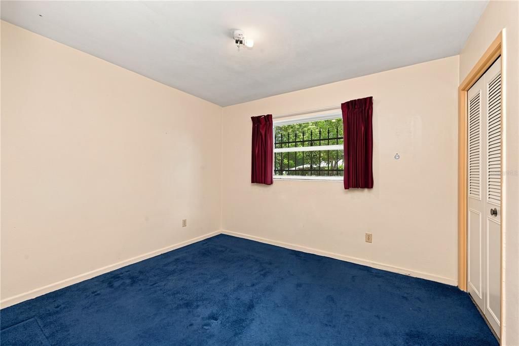 For Sale: $350,000 (3 beds, 2 baths, 1334 Square Feet)
