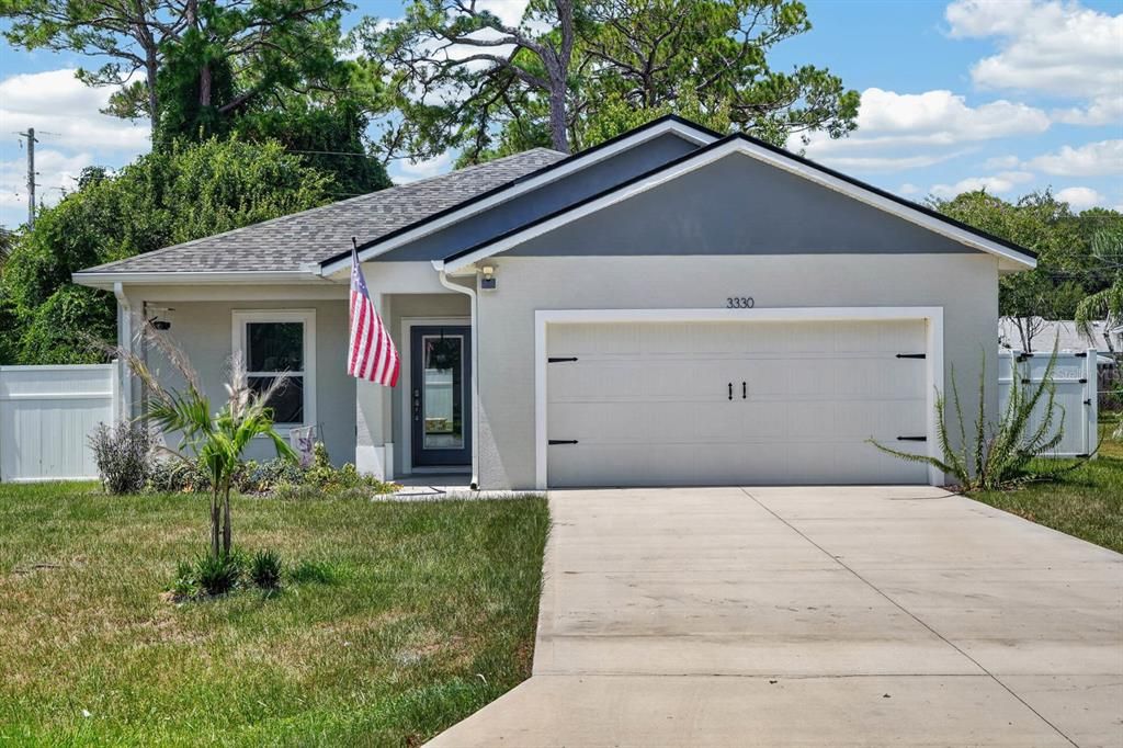 For Sale: $399,000 (3 beds, 2 baths, 1724 Square Feet)