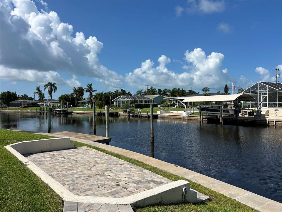 For Rent: $2,950 (2 beds, 2 baths, 1288 Square Feet)