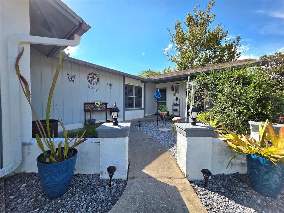 For Sale: $365,000 (3 beds, 2 baths, 1754 Square Feet)