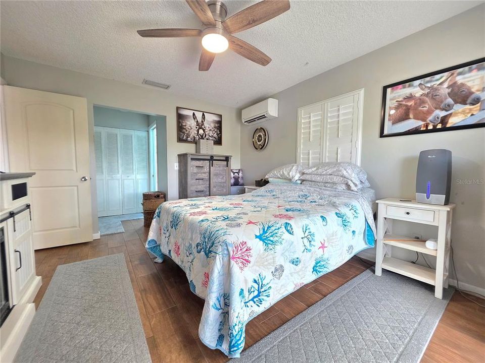 For Sale: $365,000 (3 beds, 2 baths, 1754 Square Feet)