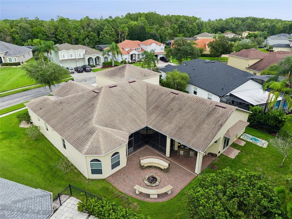 For Sale: $799,900 (6 beds, 5 baths, 4859 Square Feet)