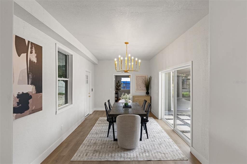 For Sale: $575,000 (3 beds, 3 baths, 1574 Square Feet)