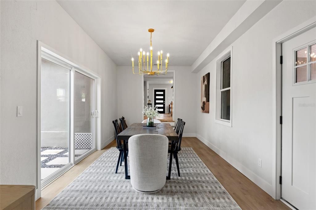 For Sale: $575,000 (3 beds, 3 baths, 1574 Square Feet)