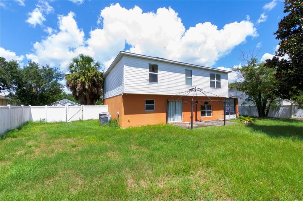 For Sale: $239,999 (4 beds, 2 baths, 2822 Square Feet)