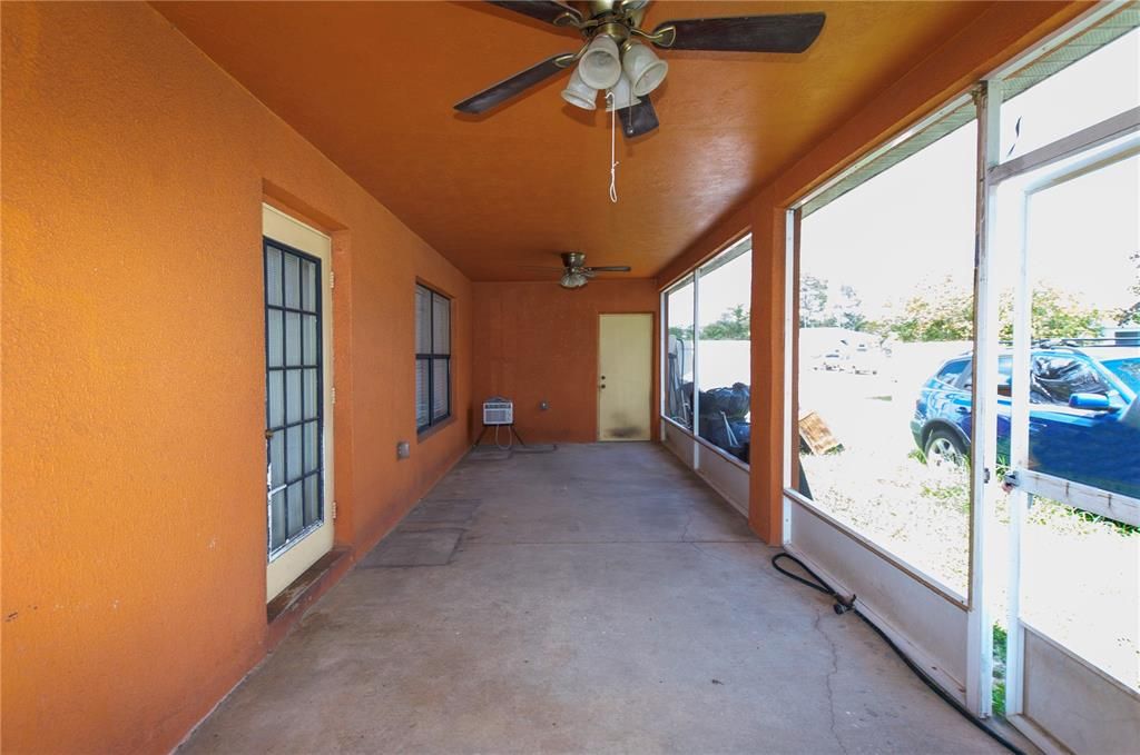For Sale: $239,999 (4 beds, 2 baths, 2822 Square Feet)