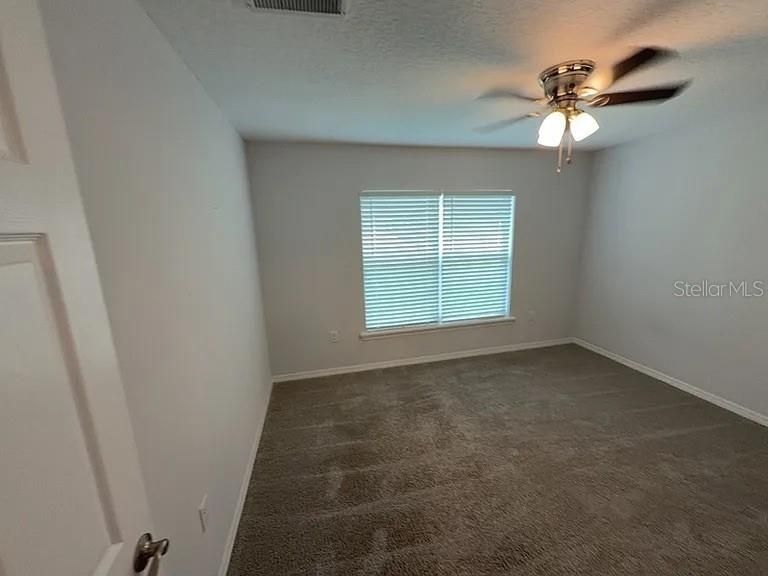 En Renta: $1,699 (3 camas, 2 baños, 1577 Pies cuadrados)