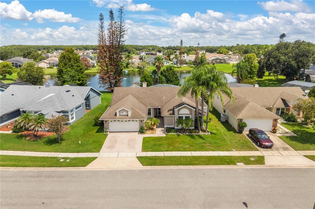 For Sale: $500,000 (4 beds, 2 baths, 2212 Square Feet)