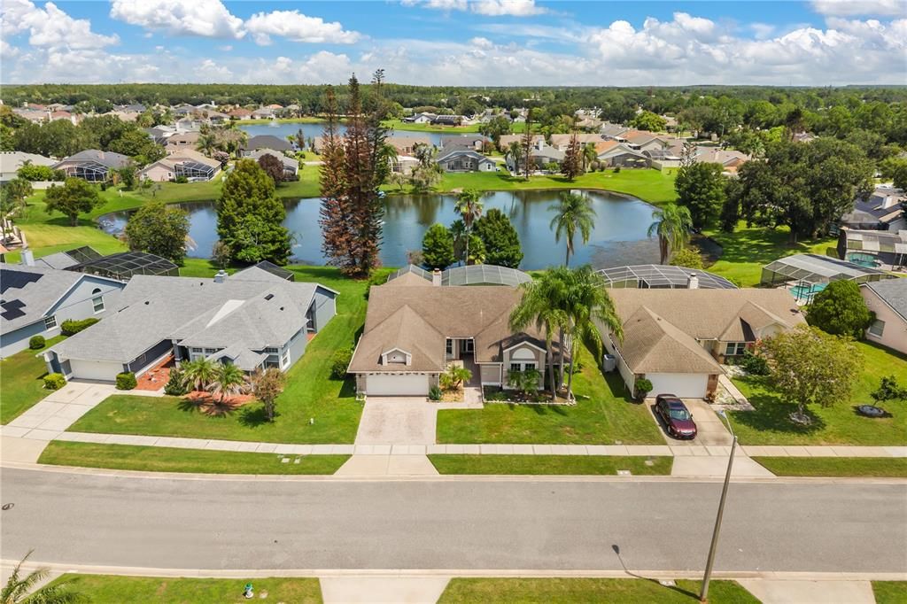 For Sale: $500,000 (4 beds, 2 baths, 2212 Square Feet)