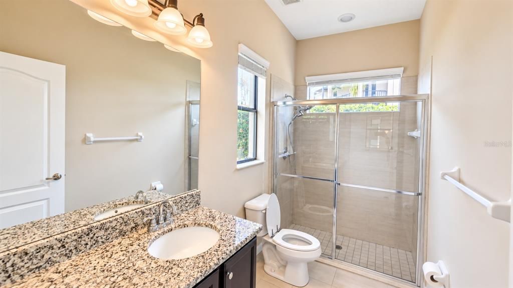 For Sale: $925,000 (6 beds, 4 baths, 4142 Square Feet)