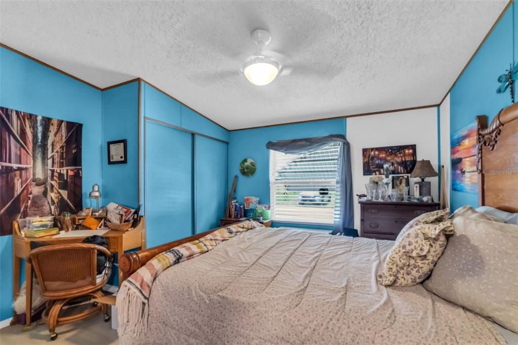 For Sale: $254,000 (3 beds, 2 baths, 1080 Square Feet)