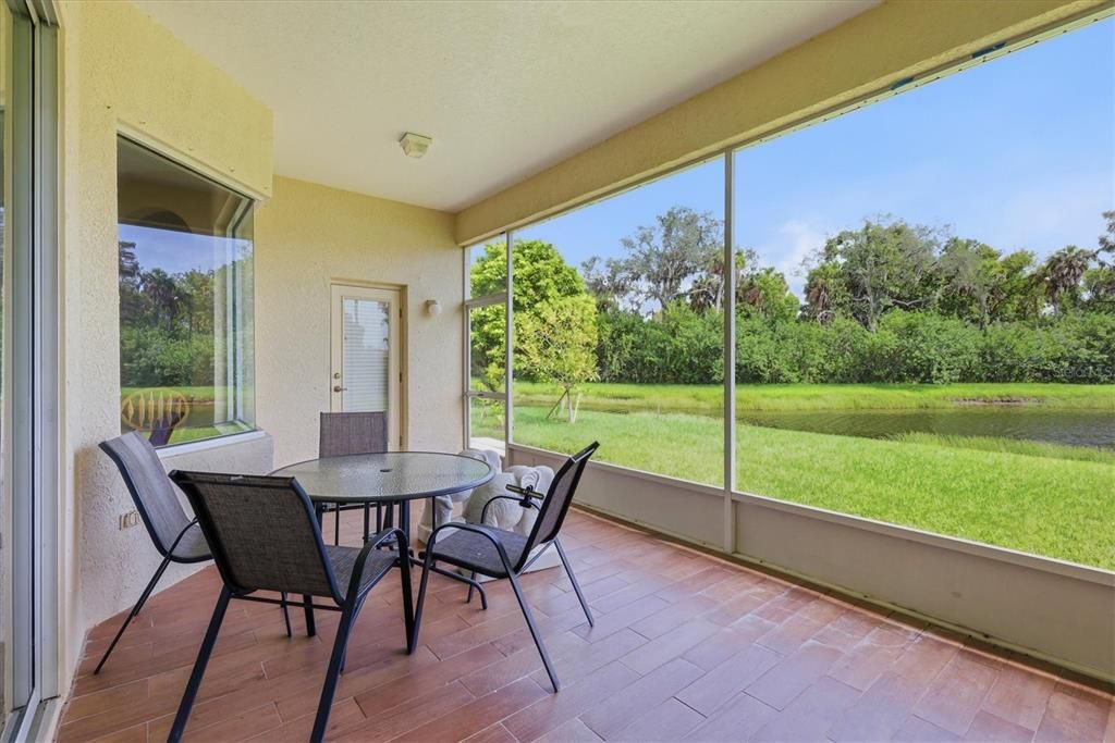 For Sale: $549,000 (4 beds, 3 baths, 2625 Square Feet)