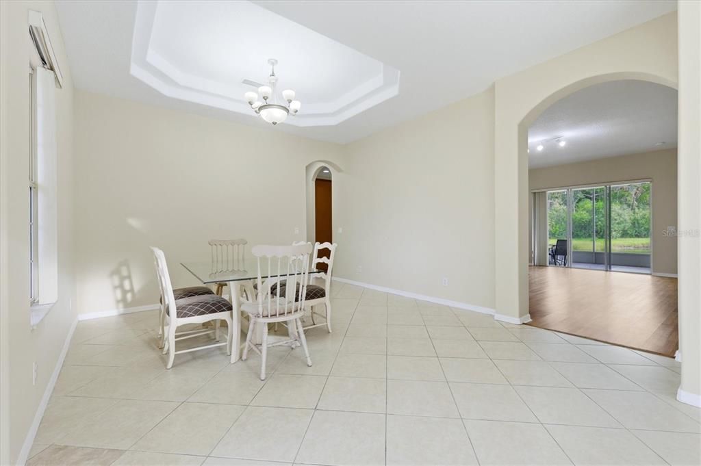 For Sale: $549,000 (4 beds, 3 baths, 2625 Square Feet)