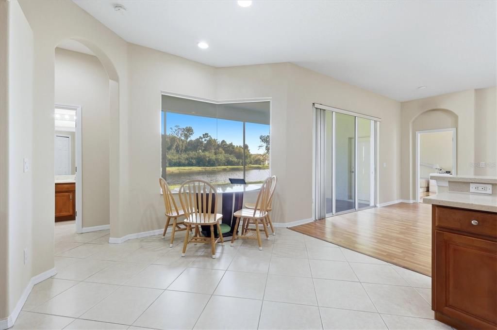 For Sale: $549,000 (4 beds, 3 baths, 2625 Square Feet)