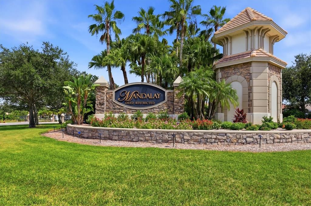 For Sale: $549,000 (4 beds, 3 baths, 2625 Square Feet)