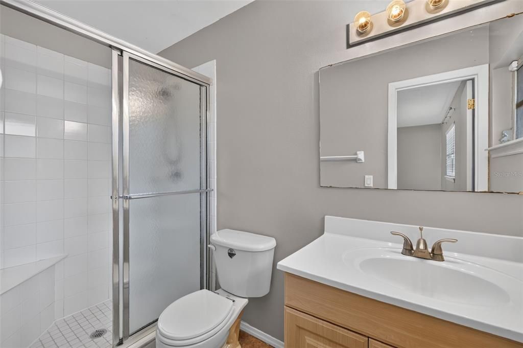 For Sale: $259,900 (2 beds, 2 baths, 1336 Square Feet)