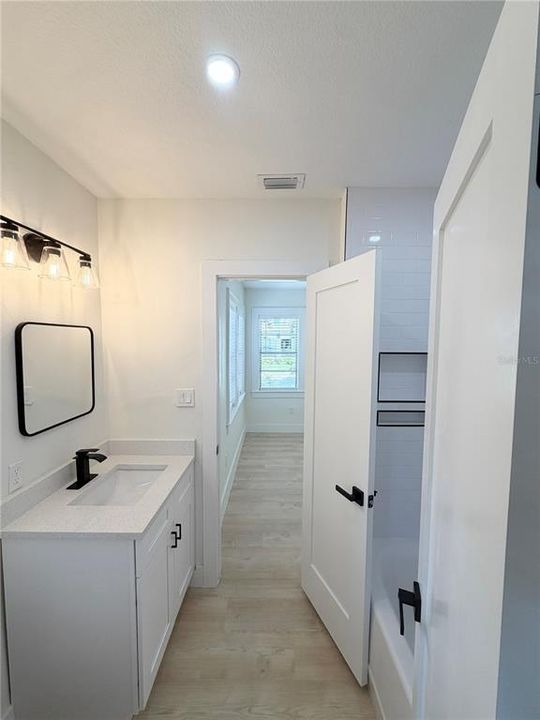 For Sale: $514,000 (3 beds, 2 baths, 1150 Square Feet)