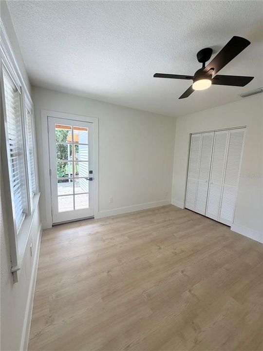 For Sale: $514,000 (3 beds, 2 baths, 1150 Square Feet)