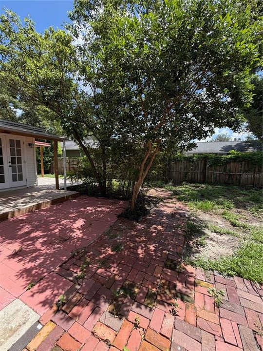 For Sale: $514,000 (3 beds, 2 baths, 1150 Square Feet)