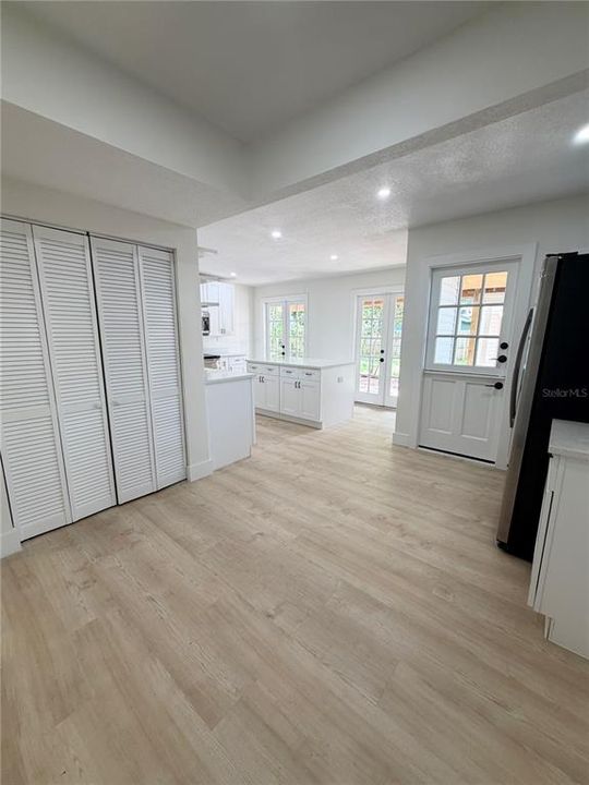 For Sale: $514,000 (3 beds, 2 baths, 1150 Square Feet)