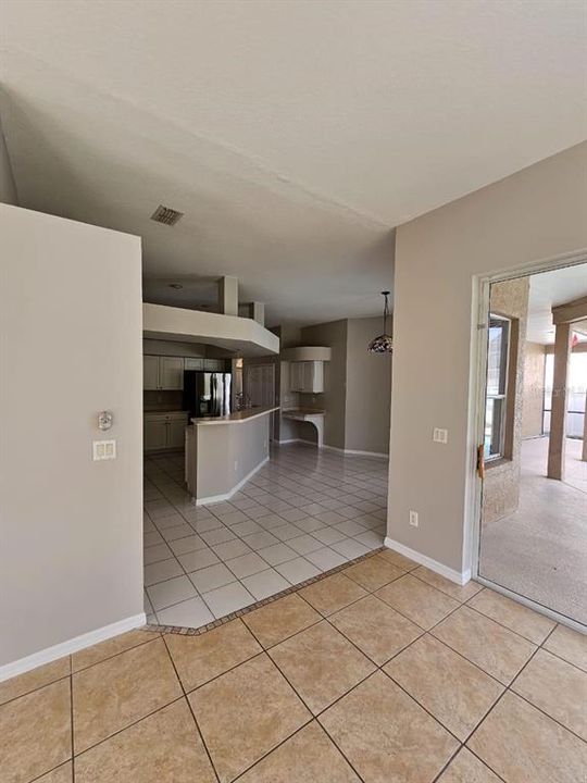 For Sale: $670,000 (4 beds, 2 baths, 2497 Square Feet)