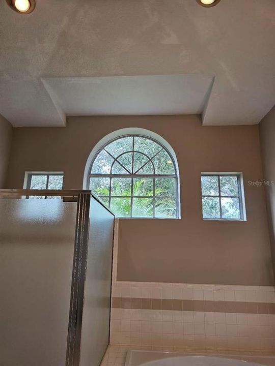 For Sale: $670,000 (4 beds, 2 baths, 2497 Square Feet)