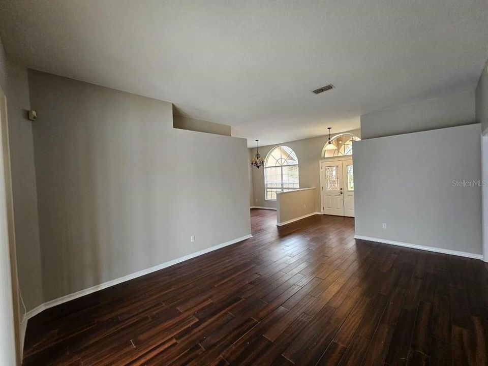 For Sale: $670,000 (4 beds, 2 baths, 2497 Square Feet)