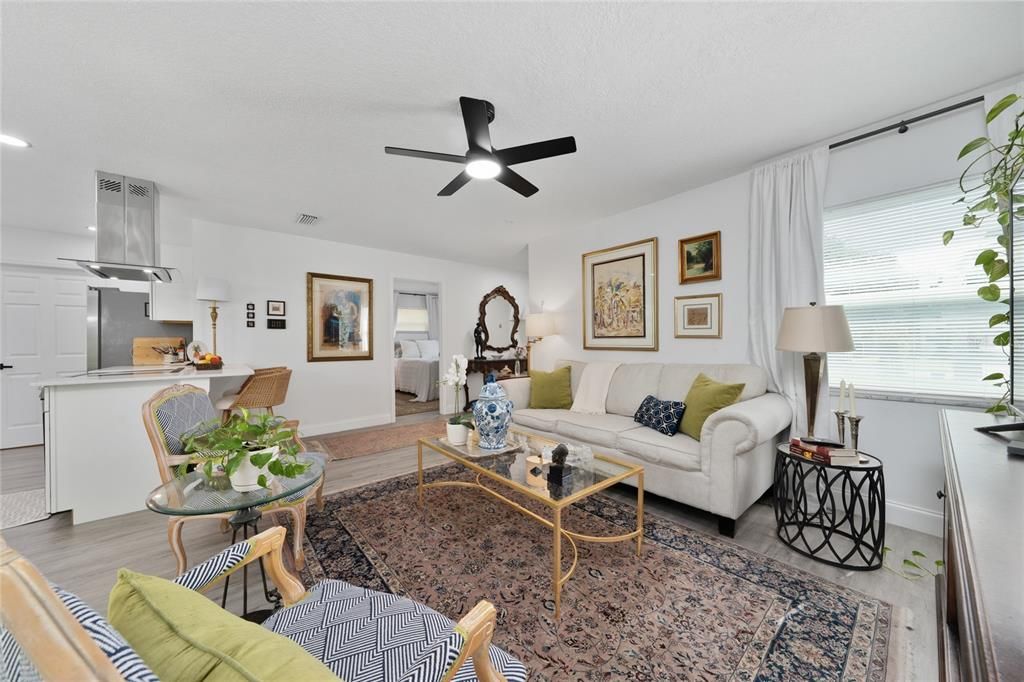 For Sale: $368,000 (3 beds, 2 baths, 1243 Square Feet)