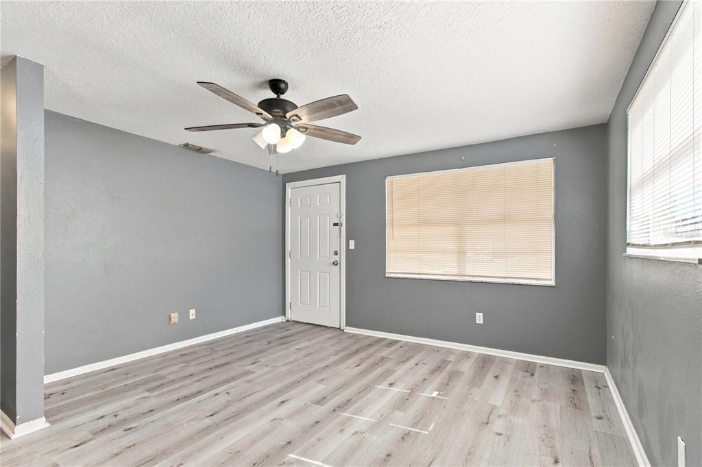 For Sale: $268,000 (4 beds, 0 baths, 1404 Square Feet)