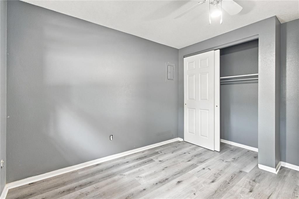 For Sale: $268,000 (4 beds, 0 baths, 1404 Square Feet)