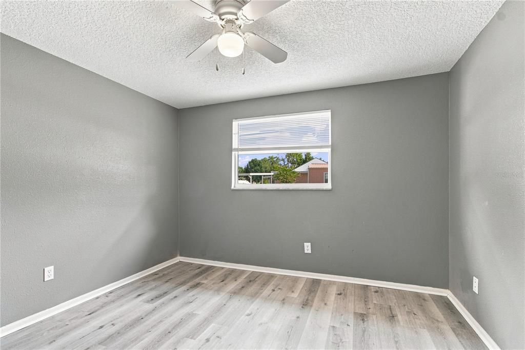 For Sale: $268,000 (4 beds, 0 baths, 1404 Square Feet)