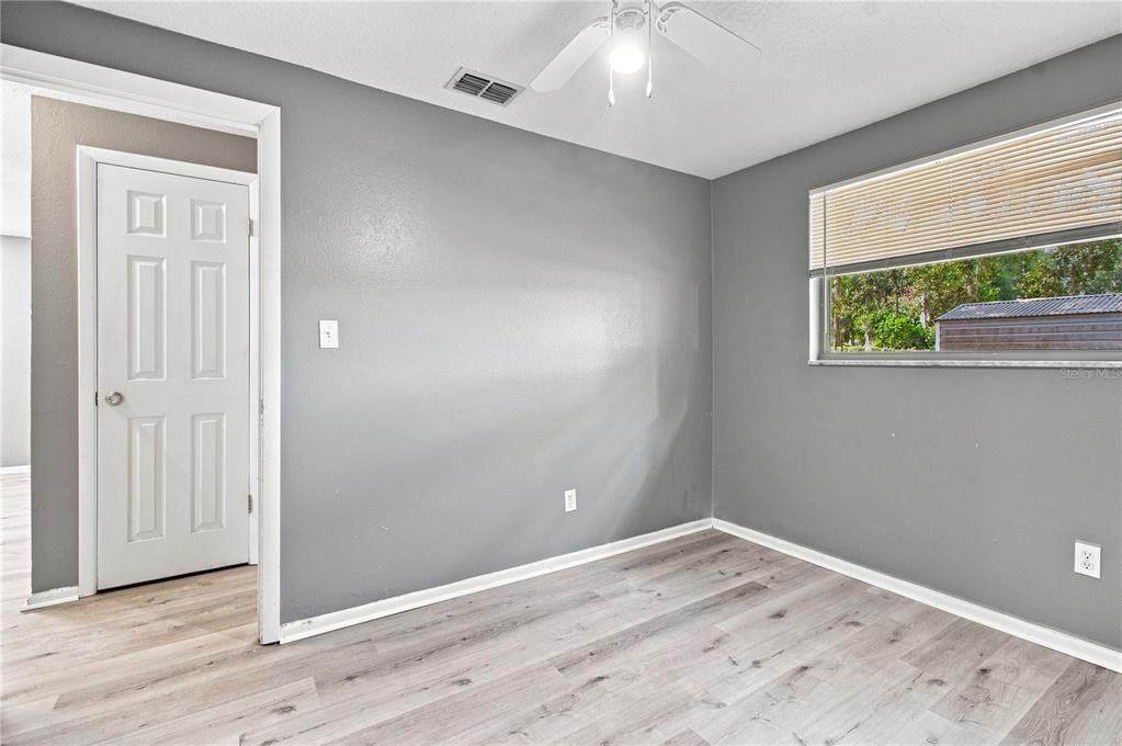 For Sale: $268,000 (4 beds, 0 baths, 1404 Square Feet)