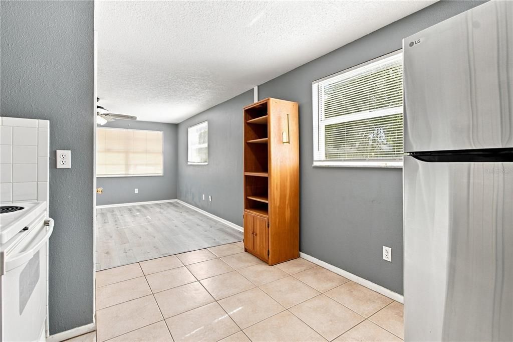 For Sale: $268,000 (4 beds, 0 baths, 1404 Square Feet)