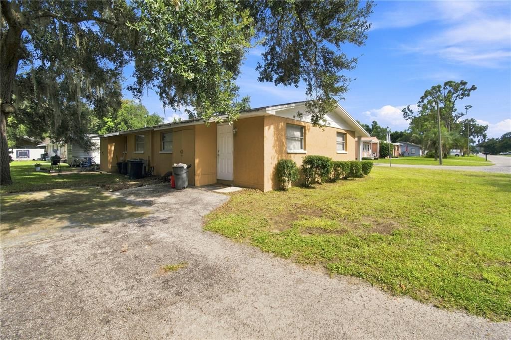 For Sale: $268,000 (4 beds, 0 baths, 1404 Square Feet)