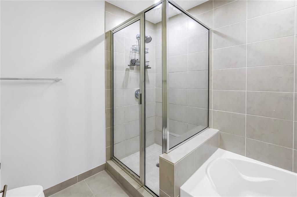 На продажу: $619,000 (2 спален, 2 ванн, 1273 Квадратных фут)