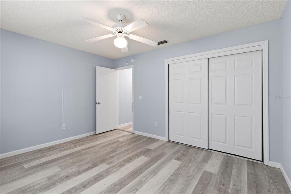 For Sale: $315,000 (2 beds, 2 baths, 1066 Square Feet)