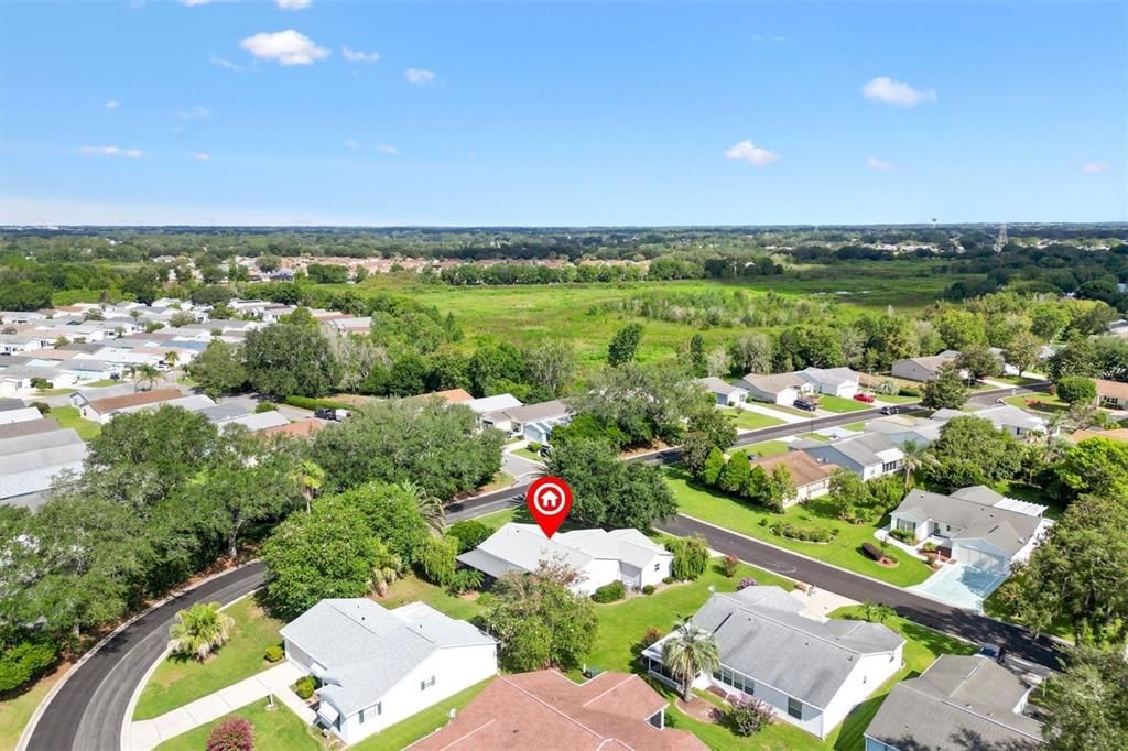 For Sale: $315,000 (2 beds, 2 baths, 1066 Square Feet)