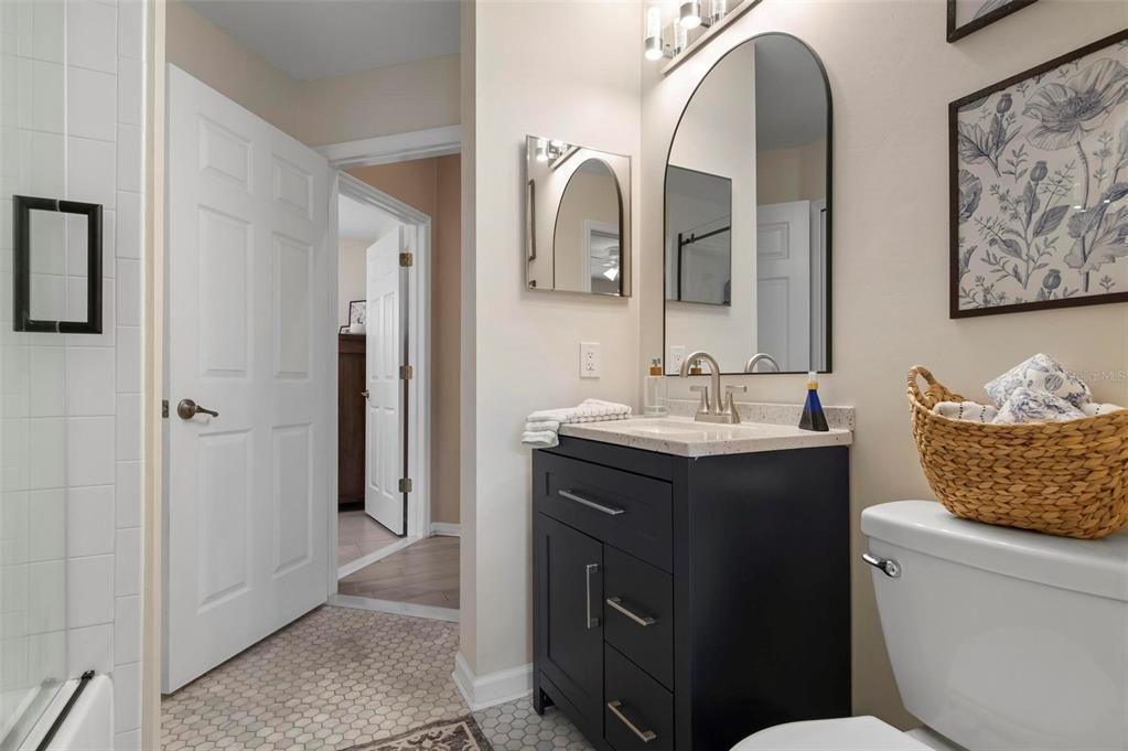 For Sale: $409,990 (3 beds, 2 baths, 1526 Square Feet)