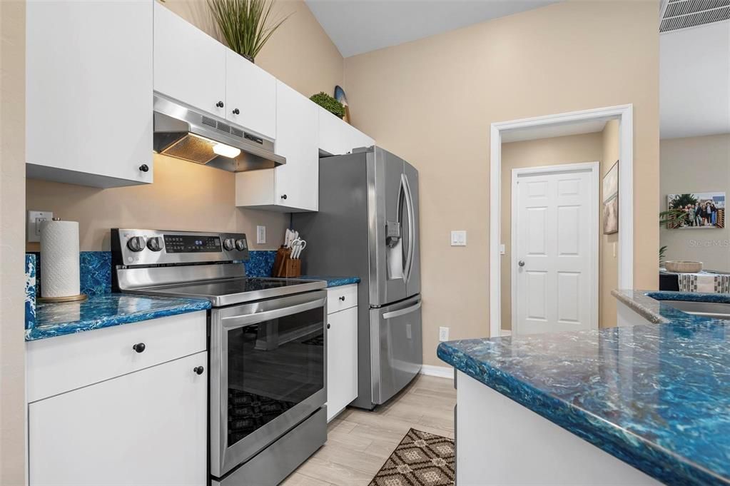 For Sale: $409,990 (3 beds, 2 baths, 1526 Square Feet)