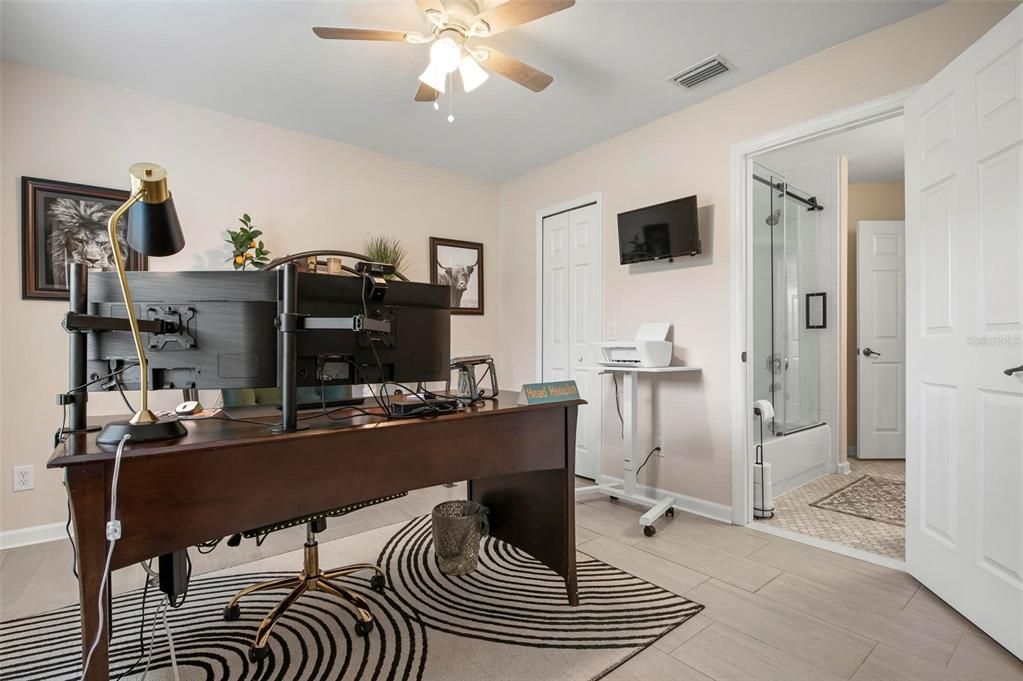 For Sale: $409,990 (3 beds, 2 baths, 1526 Square Feet)