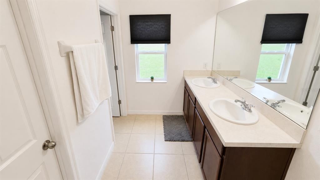 For Sale: $339,990 (3 beds, 2 baths, 1767 Square Feet)