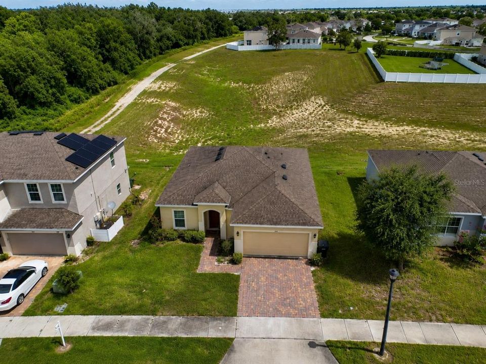 For Sale: $339,990 (3 beds, 2 baths, 1767 Square Feet)