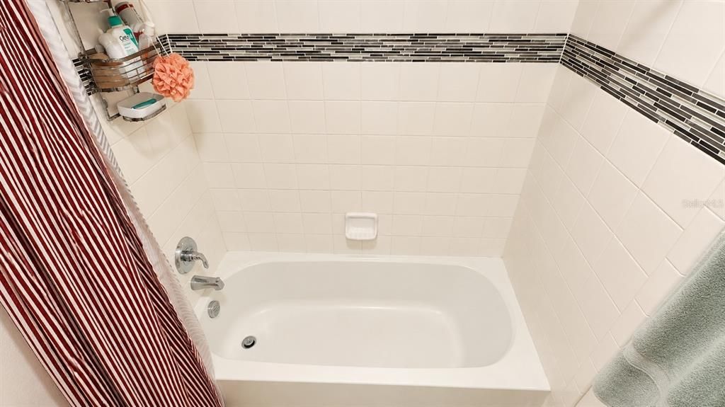 For Sale: $339,990 (3 beds, 2 baths, 1767 Square Feet)