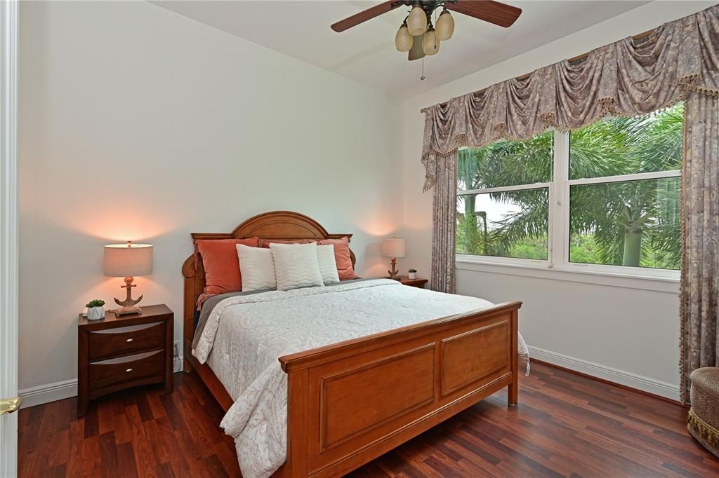 For Sale: $1,625,000 (5 beds, 5 baths, 5170 Square Feet)