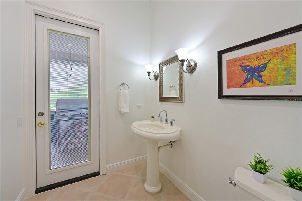 For Sale: $1,625,000 (5 beds, 5 baths, 5170 Square Feet)