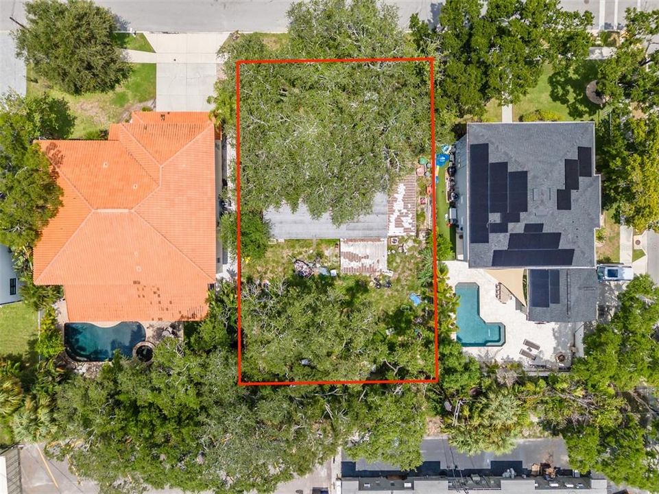 For Sale: $625,000 (0.21 acres)