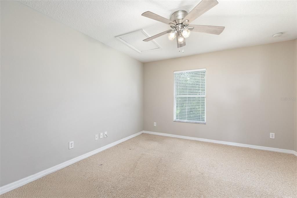 For Sale: $335,000 (3 beds, 2 baths, 1680 Square Feet)